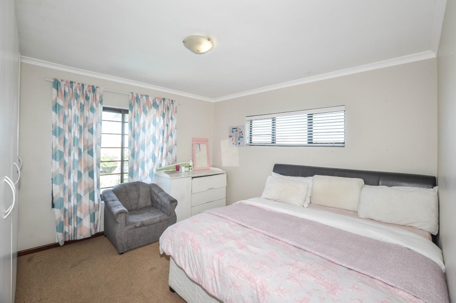 6 Bedroom Property for Sale in De Tijger Western Cape